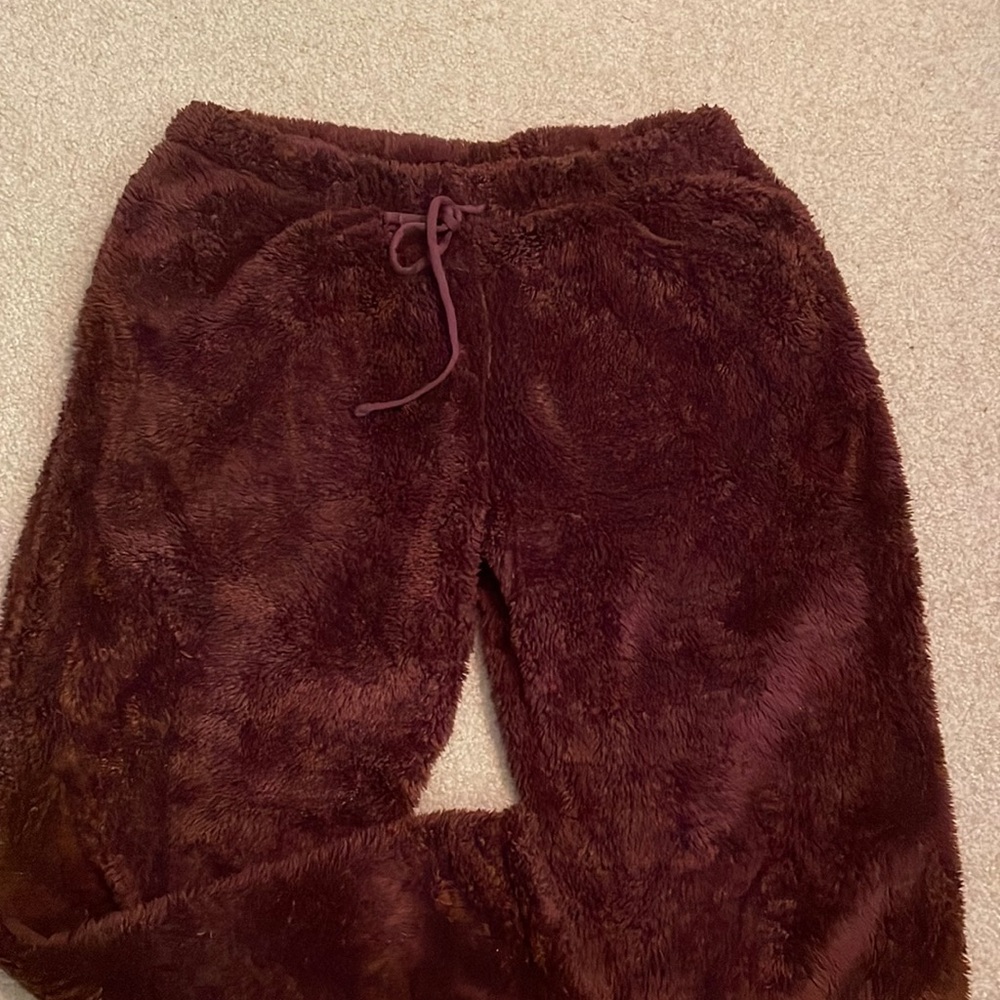 SO Fuzzy Joggers